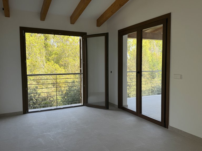 Villa for Sale in Bonaire, Balearic Islands 7