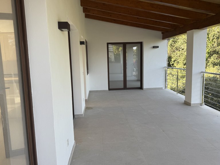 Villa for Sale in Bonaire, Balearic Islands 8