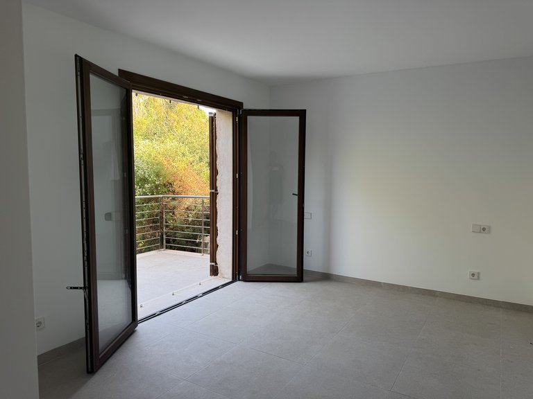 Villa for Sale in Bonaire, Balearic Islands 13