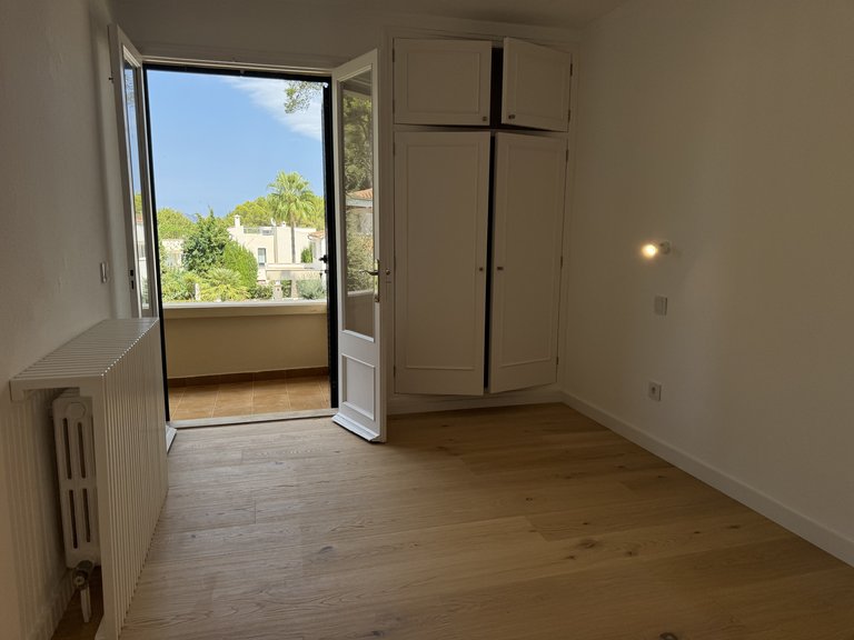 Villa for Sale in Bonaire, Balearic Islands 26