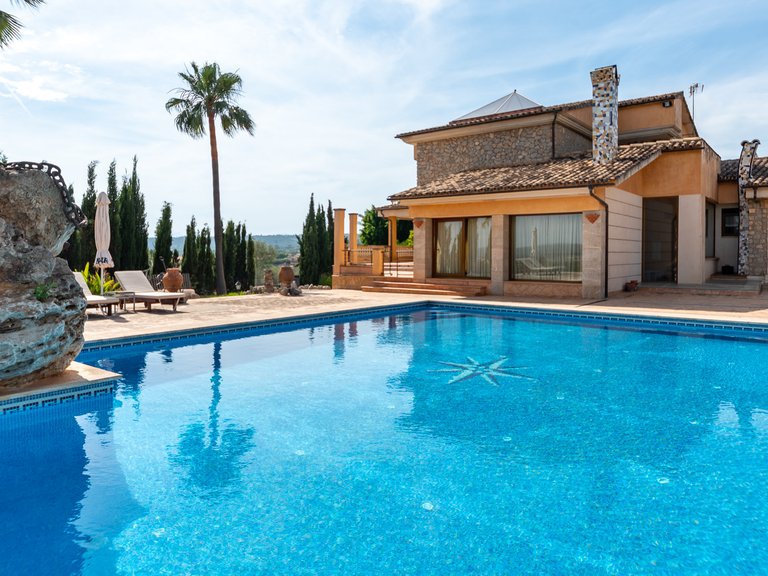 Villa for Sale in Puntiró, Balearic Islands 4