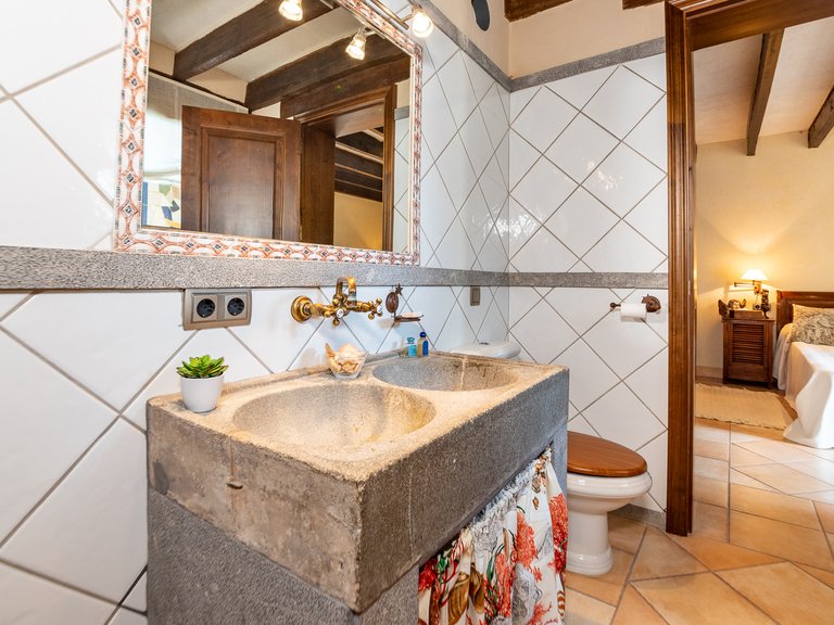 Villa for Sale in Puntiró, Balearic Islands 24