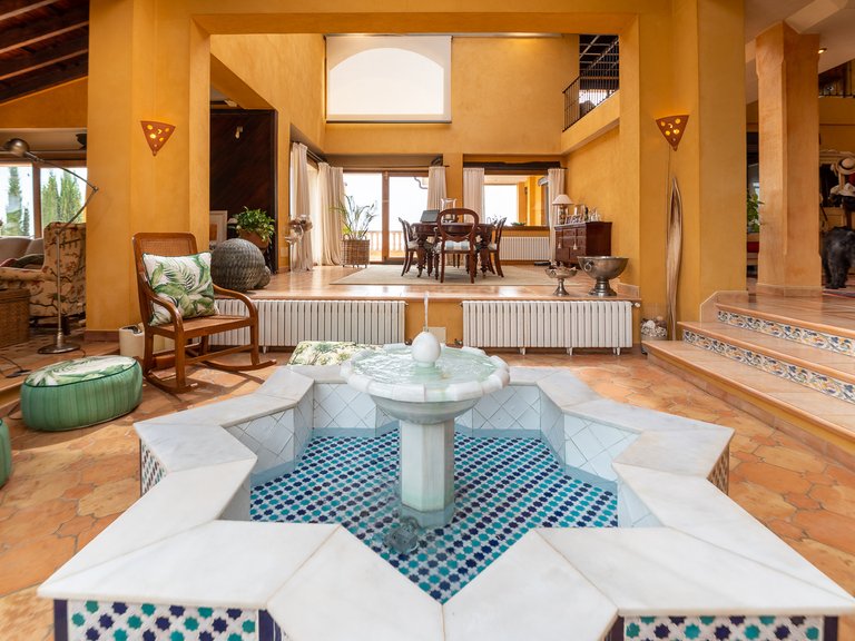 Villa for Sale in Puntiró, Balearic Islands 2