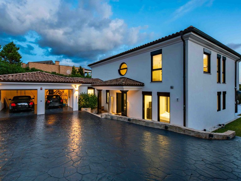 Villa for Sale in Santa Ponsa, Balearic Islands 6