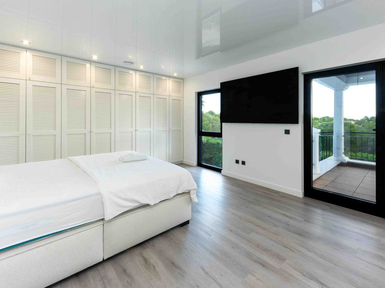 Villa for Sale in Santa Ponsa, Balearic Islands 27
