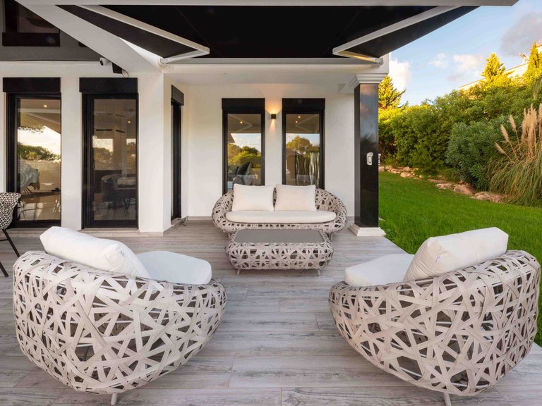 Villa for Sale in Santa Ponsa, Balearic Islands 8