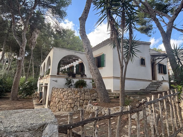 Villa for Sale in Costa De La Calma, Balearic Islands 4