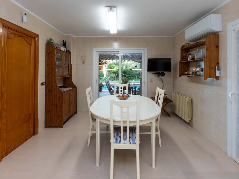 Villa for Sale in Cas Català, Balearic Islands 10