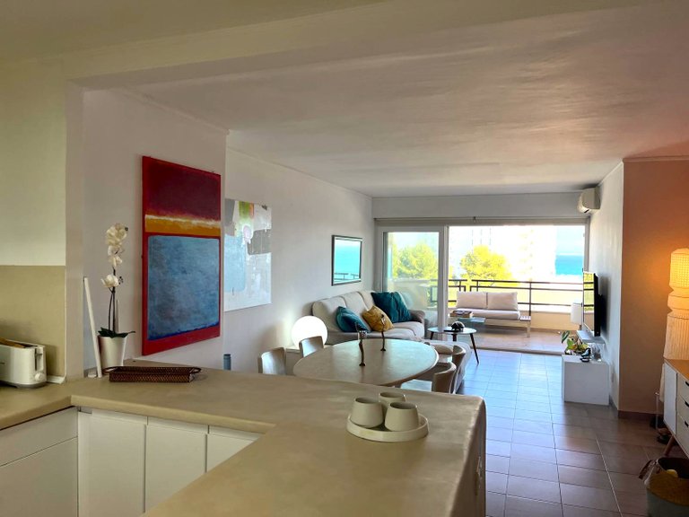 Apartment for Rent in Cala Vinyas, Balearic Islands 7