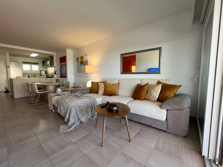Apartment for Rent in Cala Vinyas, Balearic Islands 4