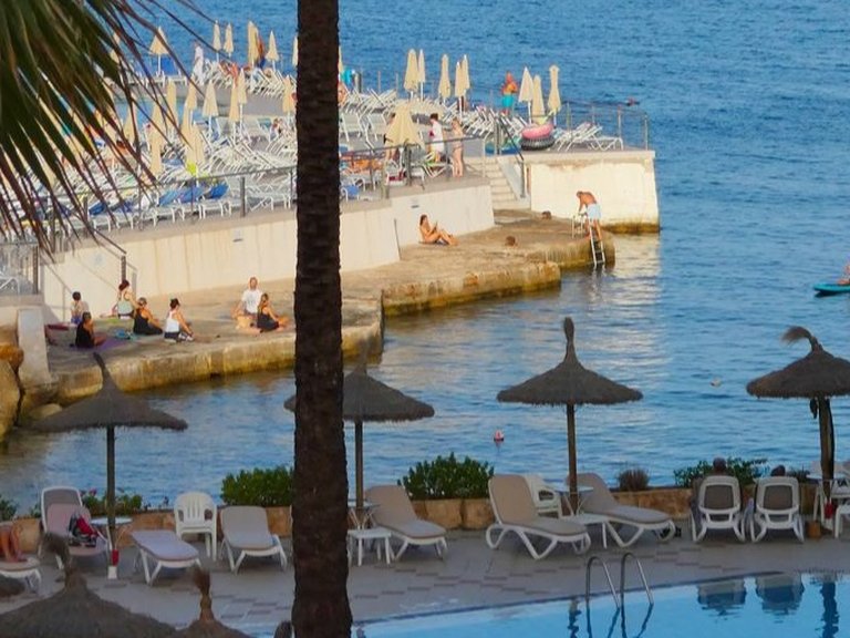 Apartment for Rent in Cala Vinyas, Balearic Islands 17