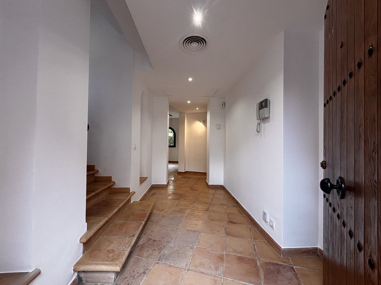 Villa for Sale in Nova Santa Ponsa, Balearic Islands 8