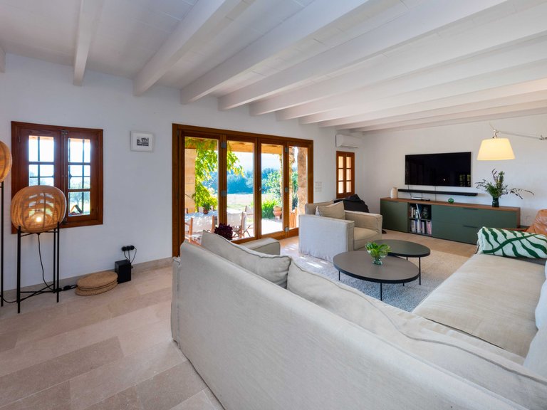 Country House for Sale in Pollensa, Balearic Islands 4