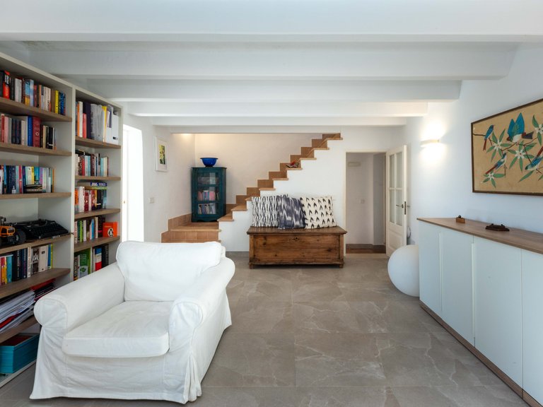 Country House for Sale in Pollensa, Balearic Islands 16