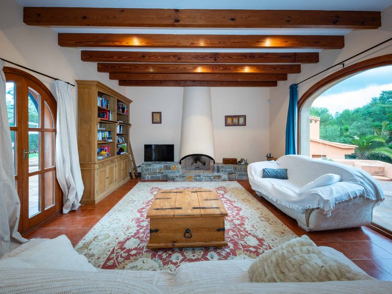 Villa for Sale in Nova Santa Ponsa, Balearic Islands 4