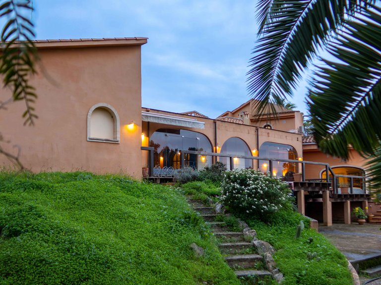 Villa for Sale in Nova Santa Ponsa, Balearic Islands 2