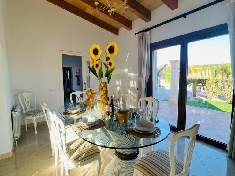 Villa for Sale in Palma De Mallorca, Balearic Islands 13