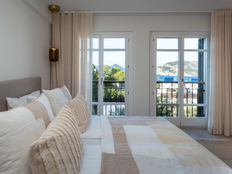 Apartment for Sale in Puerto De Andratx, Balearic Islands 24