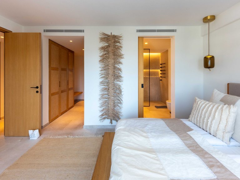 Apartment for Sale in Puerto De Andratx, Balearic Islands 23