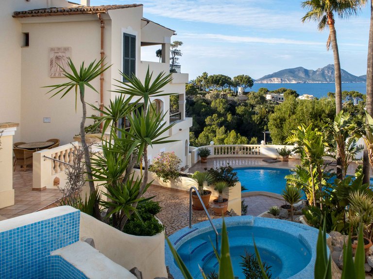 Apartment for Sale in Puerto De Andratx, Balearic Islands 7