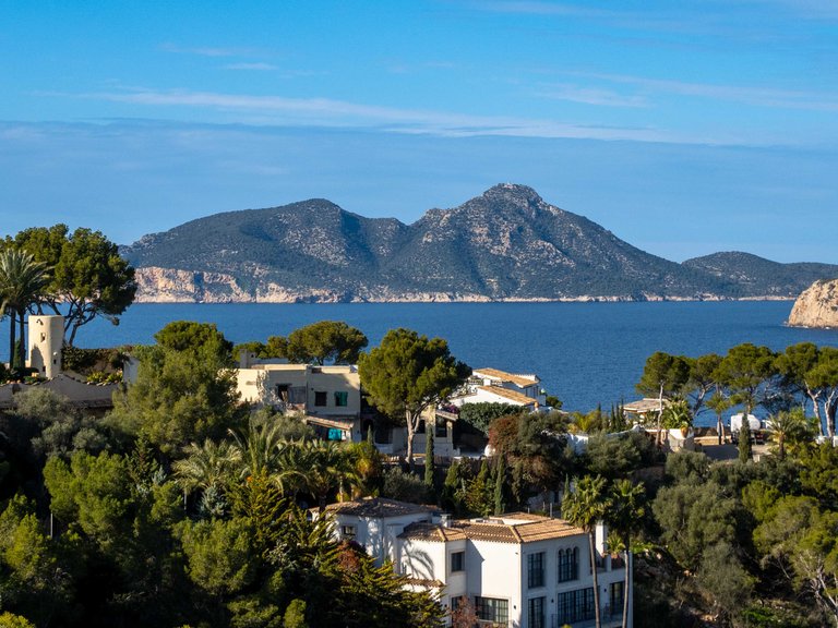 Apartment for Sale in Puerto De Andratx, Balearic Islands 5