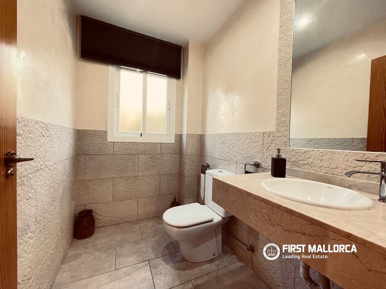 Villa for Sale in Calvià Village, Balearic Islands 6