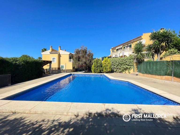Villa for Sale in Calvià Village, Balearic Islands 34