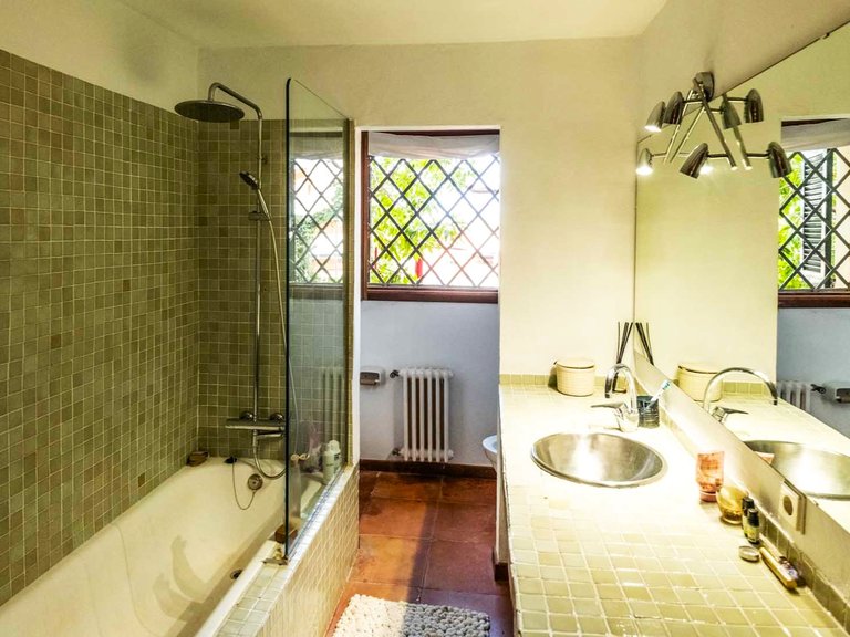 Apartment for Rent in Bonanova & Son Armadans, Balearic Islands 12