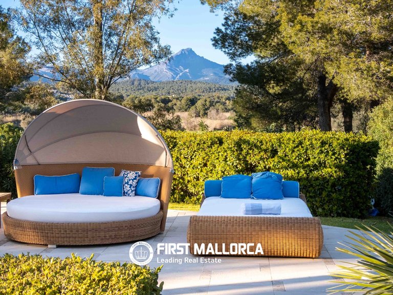 Villa for Sale in Santa Ponsa, Balearic Islands 33