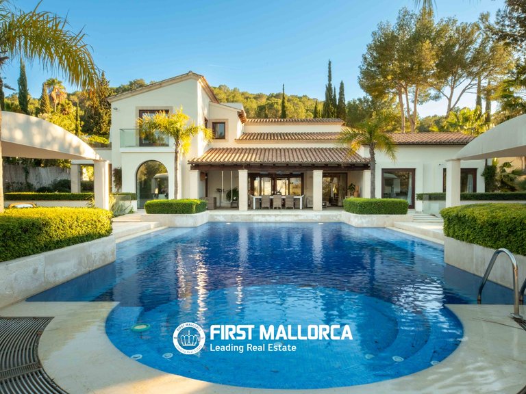 Villa for Sale in Santa Ponsa, Balearic Islands 5