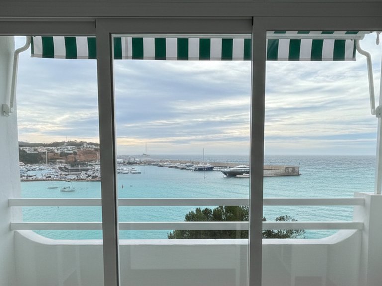 Apartment for Rent in El Toro, Balearic Islands 9