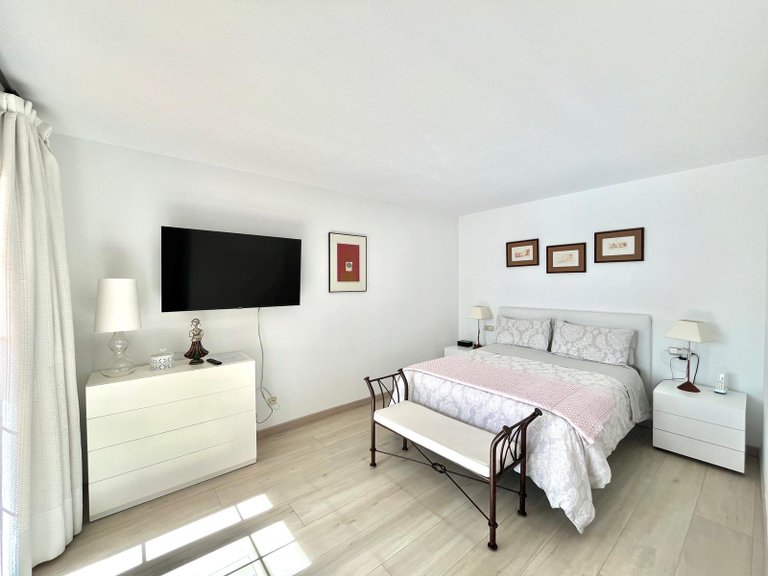 Villa for Sale in Marratxí, Balearic Islands 13