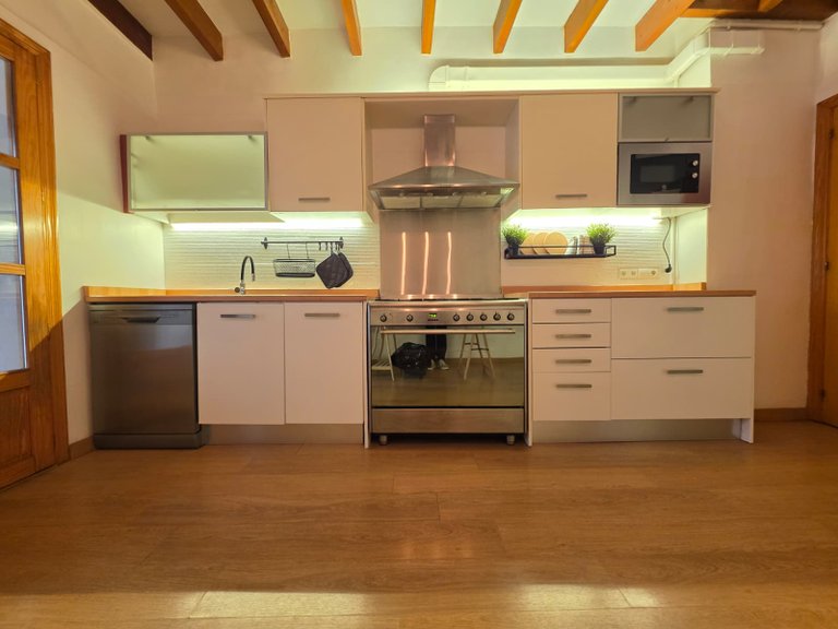 Apartment for Rent in Palma De Mallorca, Balearic Islands 1