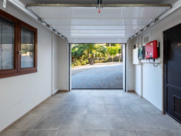 Villa for Sale in Santa Ponsa, Balearic Islands 24