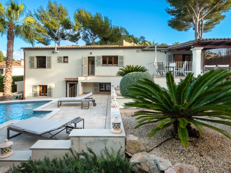 Villa for Sale in Santa Ponsa, Balearic Islands 23