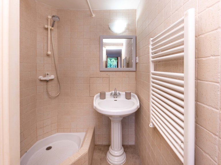 Villa for Sale in Santa Ponsa, Balearic Islands 17