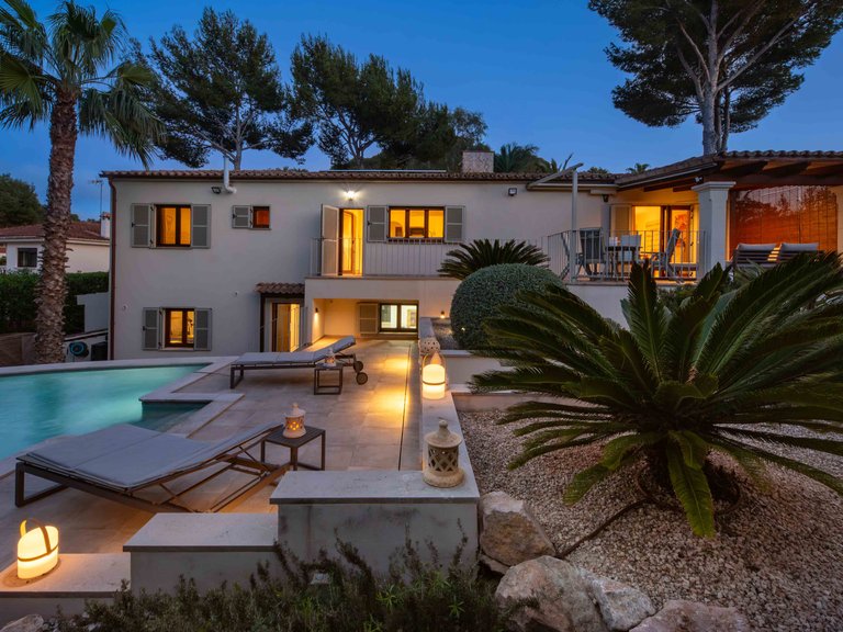 Villa for Sale in Santa Ponsa, Balearic Islands 3