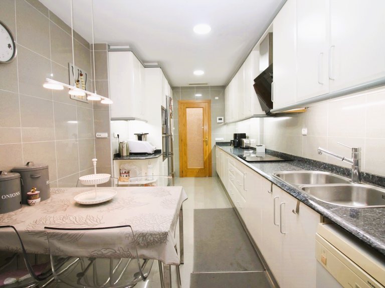 Apartment for Sale in Bonanova & Son Armadans, Balearic Islands 9