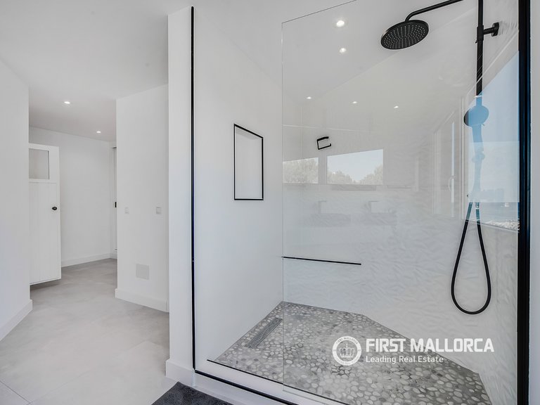 Apartment for Sale in Magaluf, Balearic Islands 22