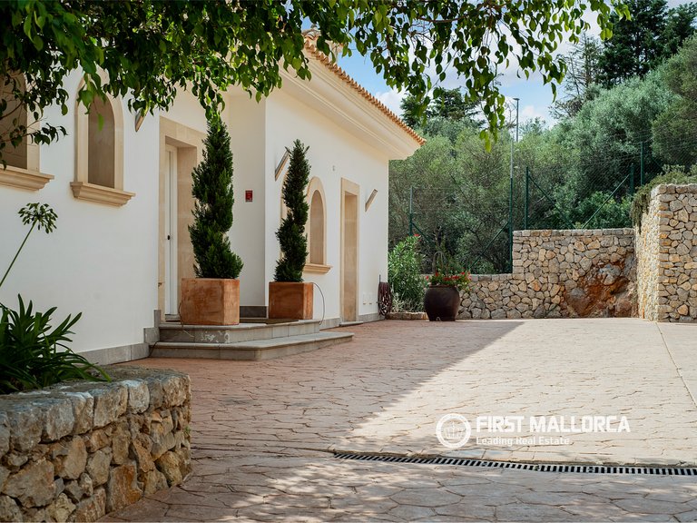 Villa for Sale in Son Vida, Balearic Islands 45