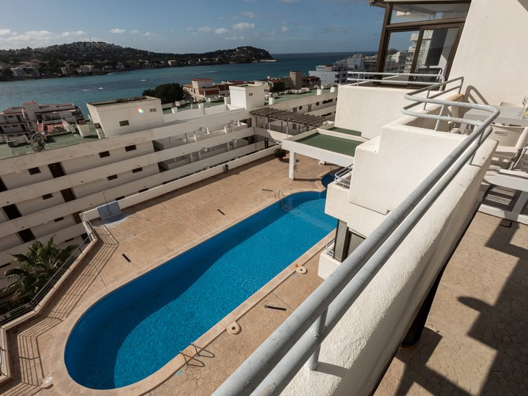Apartment for Rent in Santa Ponsa, Balearic Islands 4