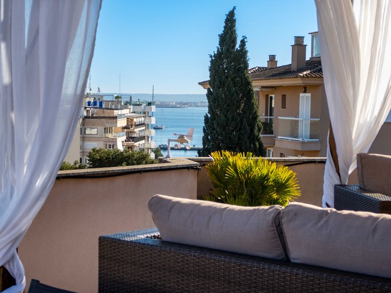 Penthouse for Sale in Bonanova & Son Armadans, Balearic Islands 3