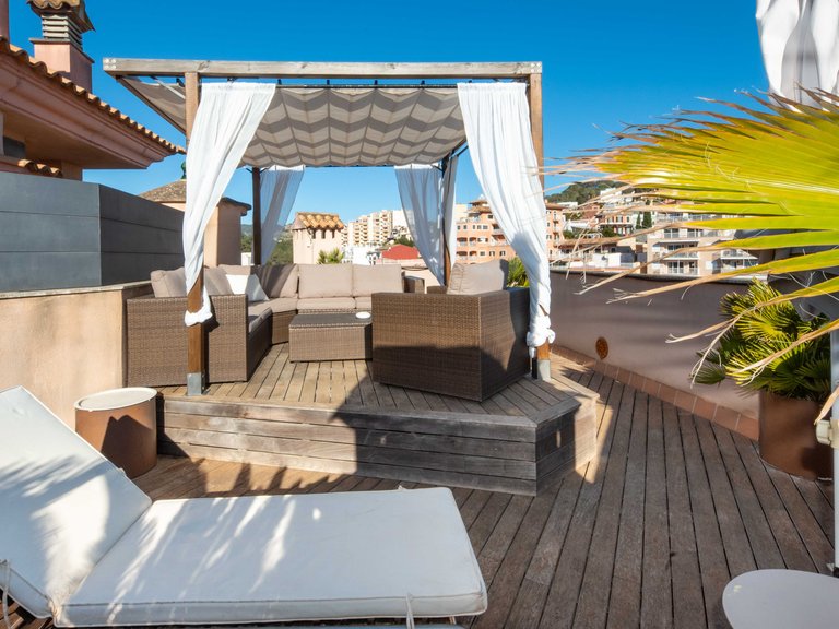 Penthouse for Sale in Bonanova & Son Armadans, Balearic Islands 5