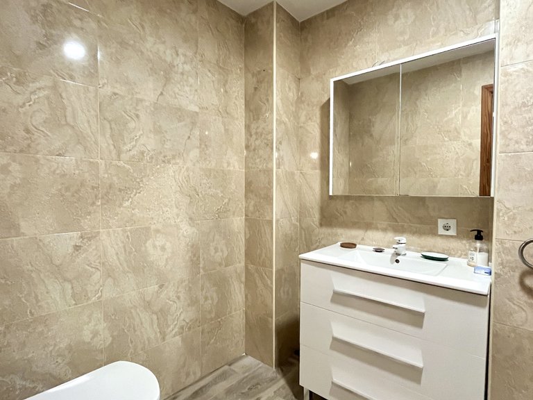 Apartment for Rent in Palma De Mallorca, Balearic Islands 11