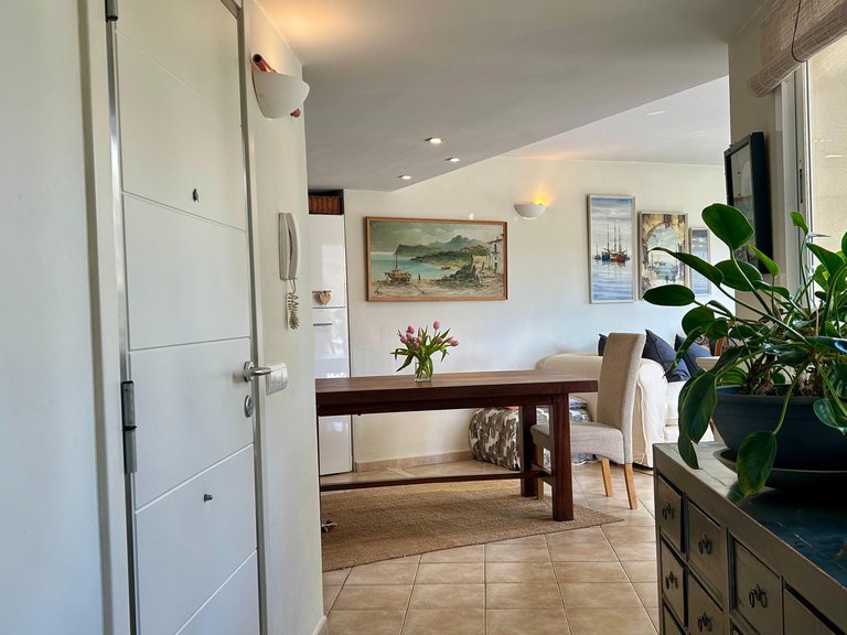 Apartment for Rent in Cala Vinyas, Balearic Islands 5