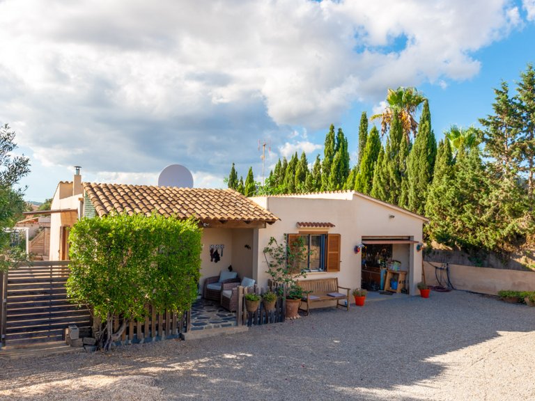 Country House for Sale in Llucmajor, Balearic Islands 3
