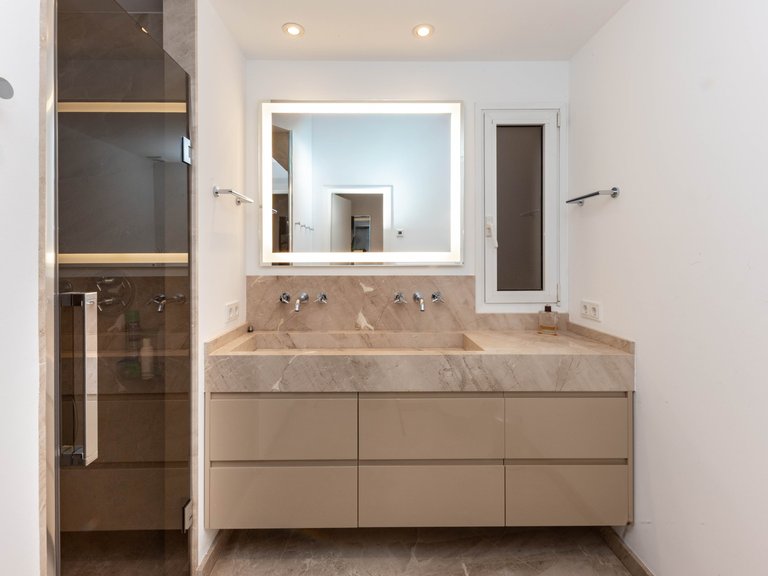 Apartment for Sale in Molinar & Portixol, Balearic Islands 17