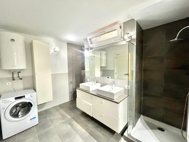 Apartment for Sale in Santa Ponsa, Balearic Islands 12