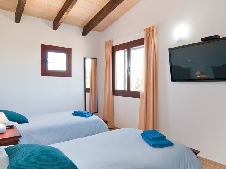 Country House for Rent in Algaida, Balearic Islands 14