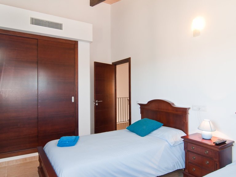 Country House for Rent in Algaida, Balearic Islands 15